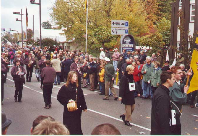 Foto A.M.Brass Band tijdens de Winzerfestzug